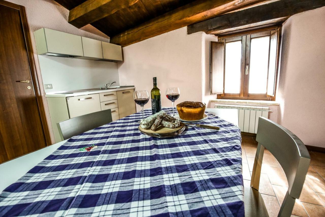 Le Aie Di Postignano Apartment Sellano Екстериор снимка